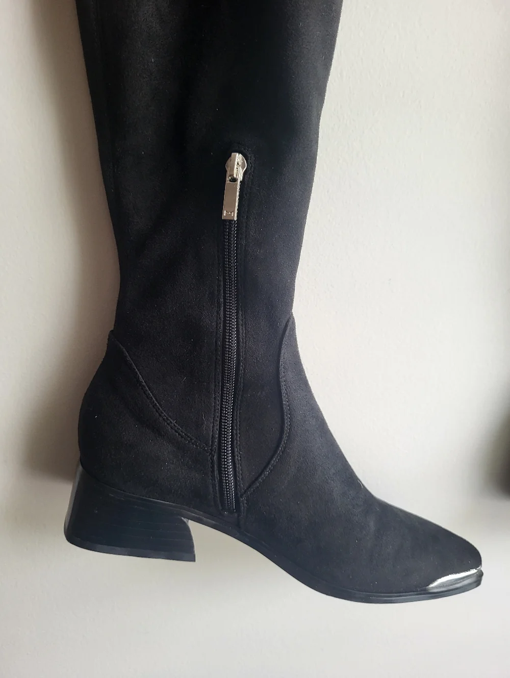 Marc Fisher timeless black